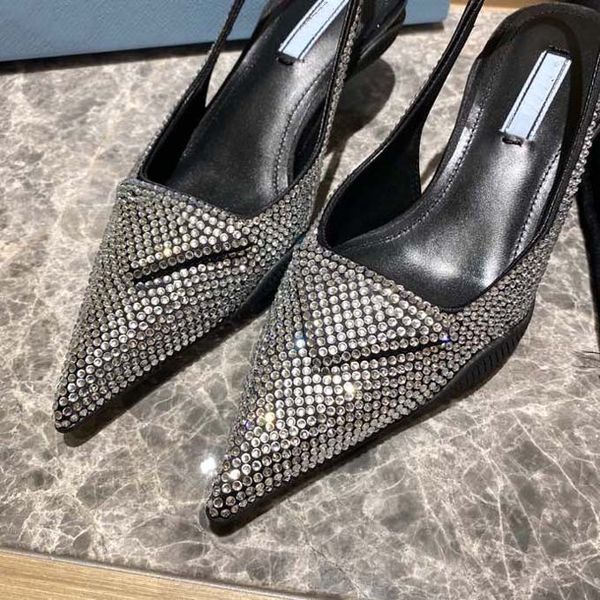 classics women shoes heels sandals fashion beach thick bottom dress shoe alphabet lady sandal leather high heel lides 40, Black
classics women shoes heels sandals fashion beach thick bottom dress shoe alphabet lady sandal leather high heel lides 40, Black