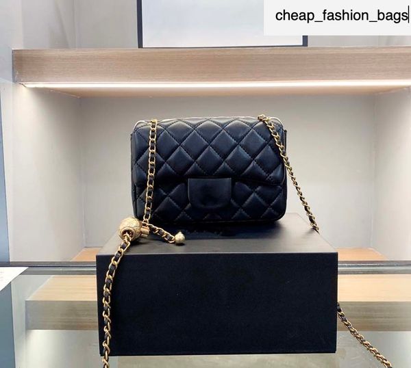 designer bags handbag totes shoulder cross body women classic caviar square sheepskin chains bag 6 color 03
designer bags handbag totes shoulder cross body women classic caviar square sheepskin chains bag 6 color 03