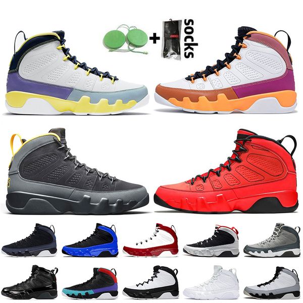 2021 jumpman 9 9s mens basketball shoes change the world university gold chile red kilroy pack motorboat jones trainers sneakers size 40-47
2021 jumpman 9 9s mens basketball shoes change the world university gold chile red kilroy pack motorboat jones trainers sneakers size 40-47