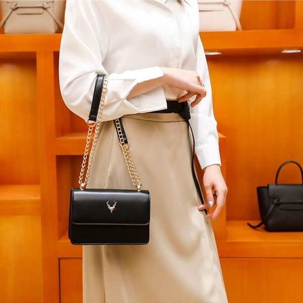 waist bags handbags for women solid color pu leather crossbody large-capacity wallet shopping bag vintage vogue bolso mujer
waist bags handbags for women solid color pu leather crossbody large-capacity wallet shopping bag vintage vogue bolso mujer