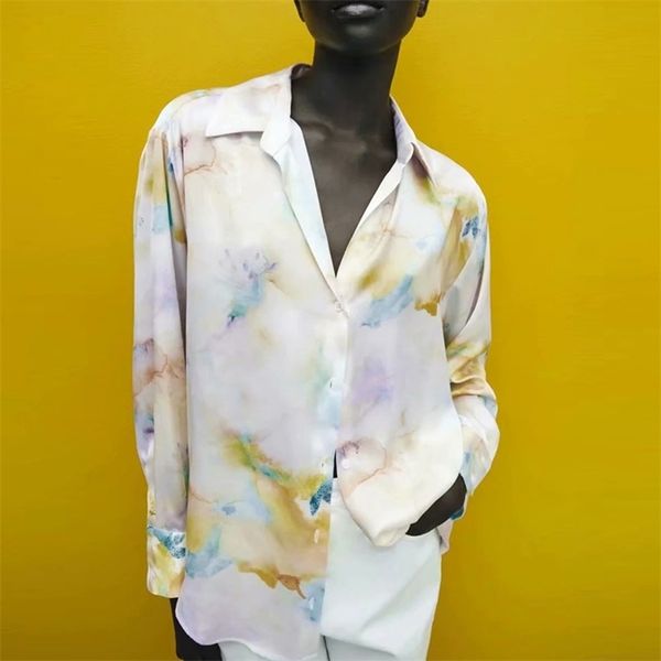 tie dye summer women blouse spring office lady shirt long sleeve turn down collar casual elegant print female clothing 210422, White
tie dye summer women blouse spring office lady shirt long sleeve turn down collar casual elegant print female clothing 210422, White