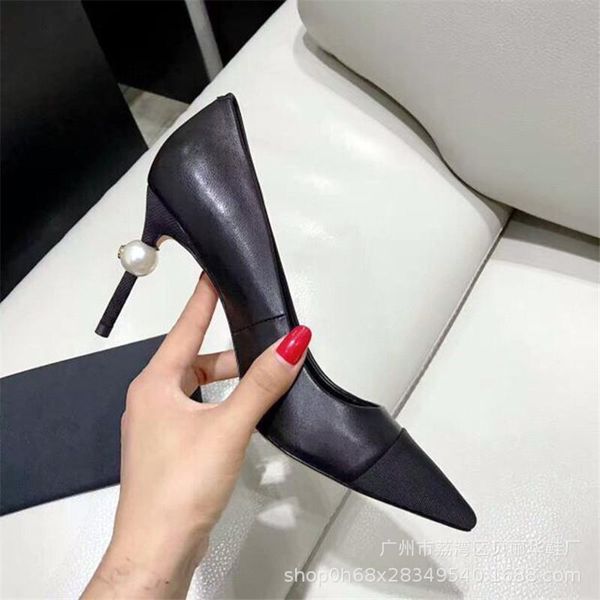 dress shoes pointed toe high heel woman black leather thin heels designer pumps white pearls decorations party
dress shoes pointed toe high heel woman black leather thin heels designer pumps white pearls decorations party