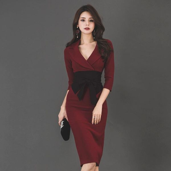 spring and autumn women's dress korean v-neck ladies mixed color temperament slim dresses casual, Black;gray
spring and autumn women's dress korean v-neck ladies mixed color temperament slim dresses casual, Black;gray