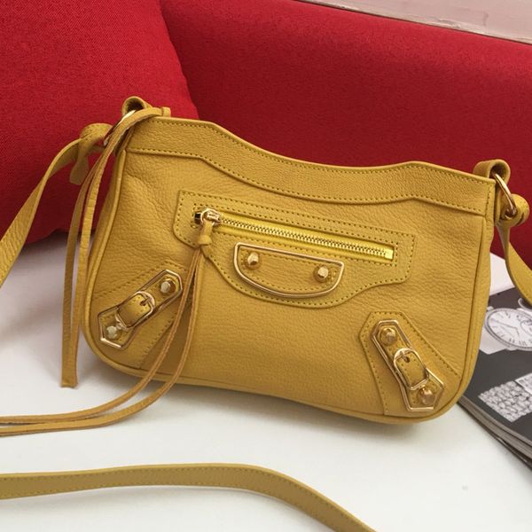 women plain shoulder bag totes handbag purse fashion zipper lock cross body bags letter ajustable removable strap length 110cm rivet tote
women plain shoulder bag totes handbag purse fashion zipper lock cross body bags letter ajustable removable strap length 110cm rivet tote