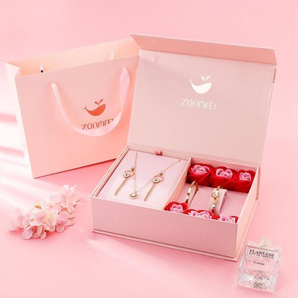 earrings & necklace 4pcs rose flower women luxury jewelry gift box 316 stainless steel bracelet good quality ladies dress style, Silver
earrings & necklace 4pcs rose flower women luxury jewelry gift box 316 stainless steel bracelet good quality ladies dress style, Silver