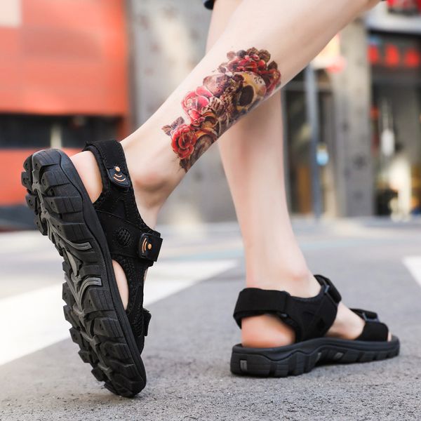 2021 men sport trainers sneaker big size slippers sandals summer slides black grey white light blue orange designers flip flops code: 11-221
2021 men sport trainers sneaker big size slippers sandals summer slides black grey white light blue orange designers flip flops code: 11-221