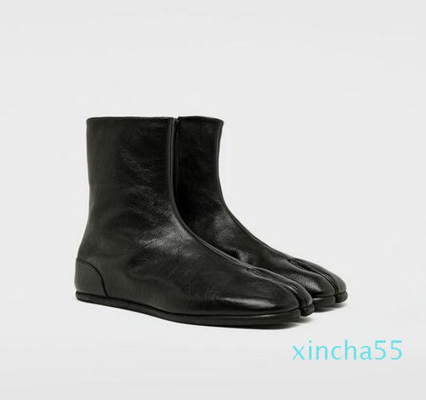 flat ankle boots classic split tabi toe flat soles black paris brand fashion shoes
flat ankle boots classic split tabi toe flat soles black paris brand fashion shoes