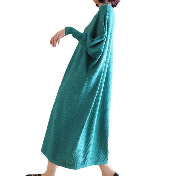 autumn winter knitted dress 2021 plus size women's v-neck mid-length loose long-sleeved sweater b699 casual dresses, Black;gray
autumn winter knitted dress 2021 plus size women's v-neck mid-length loose long-sleeved sweater b699 casual dresses, Black;gray