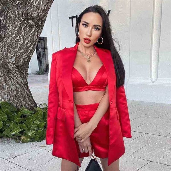 summer ladies red 3 three-piece long sleeve jacket and short pants club fashion celebrity set 210525, White
summer ladies red 3 three-piece long sleeve jacket and short pants club fashion celebrity set 210525, White