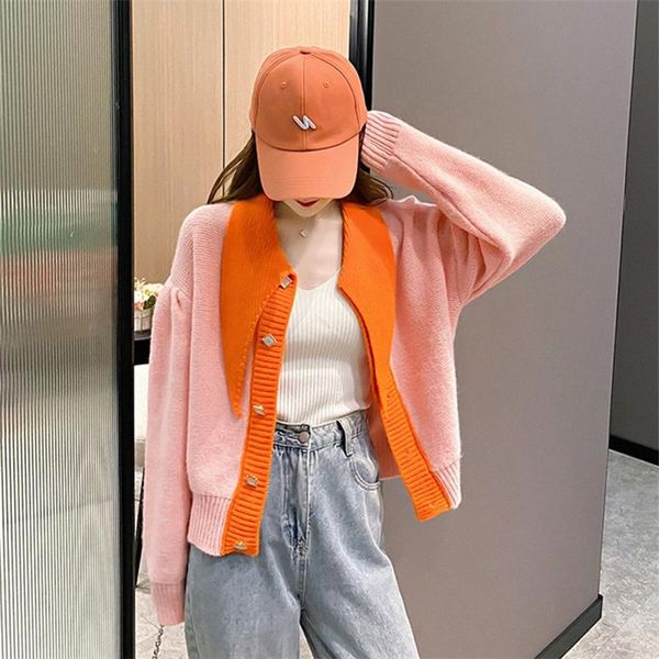 women's knits & tees sweater coat 2021 autumn color matching lapel knitted cardigan, White
women's knits & tees sweater coat 2021 autumn color matching lapel knitted cardigan, White