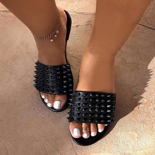 women rivet slippers ladies flat casual slides open toe outside metal decoration soft beach shoes 2021 summer female footwear, Black