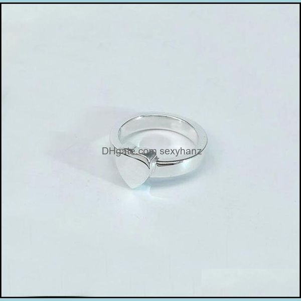 band rings jewelry2022 sier plated ring with heart for mens and women engagement wedding jewelry lover gift drop delivery 2021 ef2r4, Silver
band rings jewelry2022 sier plated ring with heart for mens and women engagement wedding jewelry lover gift drop delivery 2021 ef2r4, Silver