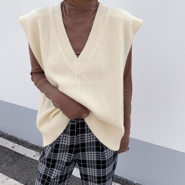 women's sweaters sleeveless v neck knitted sweater vest women autumn winter new loose casual solid color female fashion stree, White;black
women's sweaters sleeveless v neck knitted sweater vest women autumn winter new loose casual solid color female fashion stree, White;black