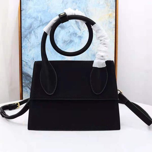 luxurys designers shoulder bag lady handbag beauty purse genuine leather handbags women crossbody bags clutch retro packs
luxurys designers shoulder bag lady handbag beauty purse genuine leather handbags women crossbody bags clutch retro packs
