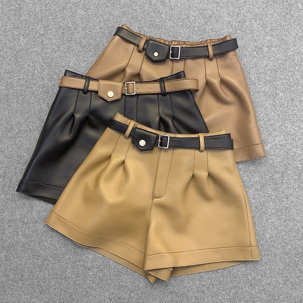 women's pants & capris autumn of women royal leather designer short c600, Black;white
women's pants & capris autumn of women royal leather designer short c600, Black;white