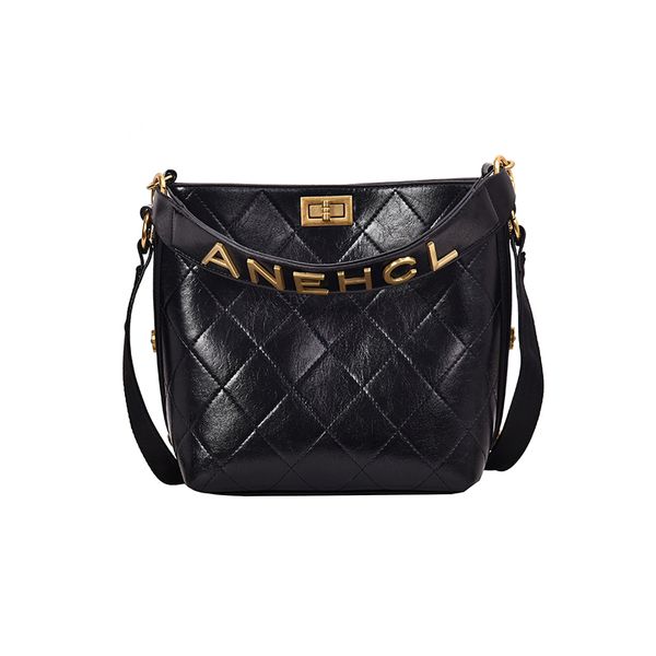 bucket bag women designer shoulder bags lady messenger bag lozenge plain fashion luxury crossbody handbag widened handle chain three straps
bucket bag women designer shoulder bags lady messenger bag lozenge plain fashion luxury crossbody handbag widened handle chain three straps