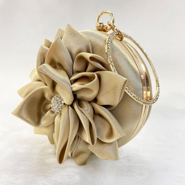 ladies handbags korean version of sweet 3d three-dimensional flowers exquisite fashion nightclub party shoulder bag waist bags
ladies handbags korean version of sweet 3d three-dimensional flowers exquisite fashion nightclub party shoulder bag waist bags