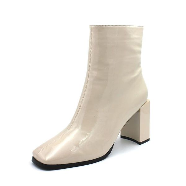 boots 19 autumn and winter square head with patent leather thin women korean version of short, Black
boots 19 autumn and winter square head with patent leather thin women korean version of short, Black