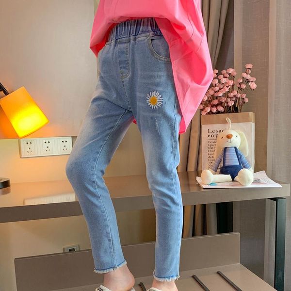 jeans 2021 fashion denim for girls flower embroidery children elastic waist pants kids trousers clothes, Blue
jeans 2021 fashion denim for girls flower embroidery children elastic waist pants kids trousers clothes, Blue