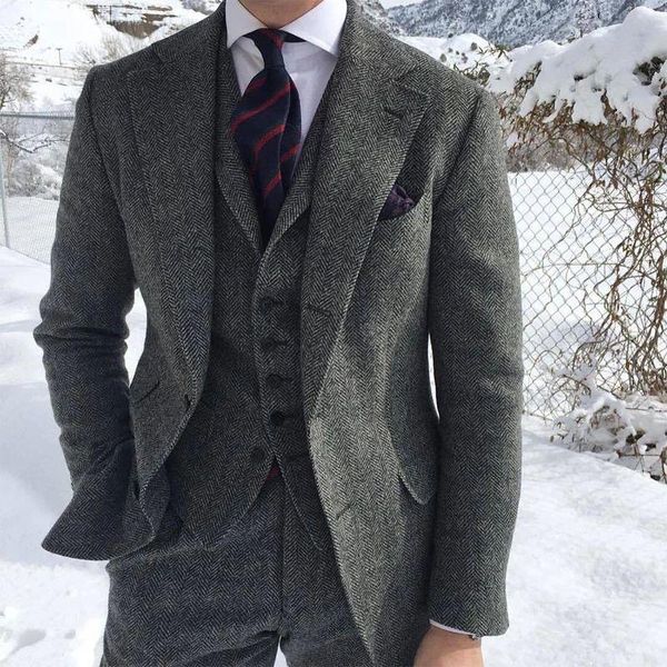 men's suits & blazers gray wool tweed men for winter wedding formal groom tuxedo 3 piece herringbone male fashion set jacket vest with, White;black
men's suits & blazers gray wool tweed men for winter wedding formal groom tuxedo 3 piece herringbone male fashion set jacket vest with, White;black