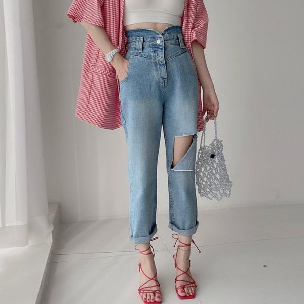 women's jeans autumn 2021 straight hole pant mid waist blue denim pants retro washed streetwear chic trousers female
women's jeans autumn 2021 straight hole pant mid waist blue denim pants retro washed streetwear chic trousers female
