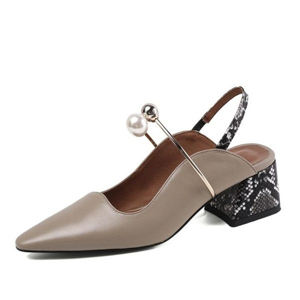 dress shoes lovexss bridal wedding woman metal decoration pumps designer brand chunky heels ladies genuine leather, Black
dress shoes lovexss bridal wedding woman metal decoration pumps designer brand chunky heels ladies genuine leather, Black