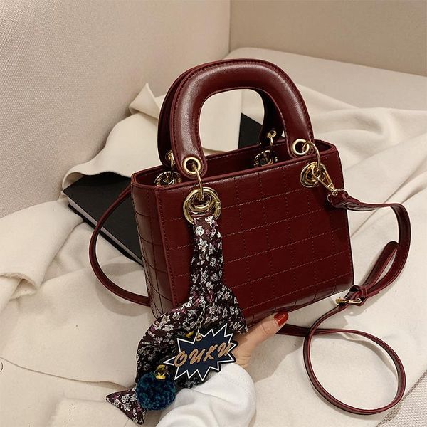 evening bags tote bag 2021 fashion quality pu leather women's designer handbag silk scarf shoulder messenger purses
evening bags tote bag 2021 fashion quality pu leather women's designer handbag silk scarf shoulder messenger purses