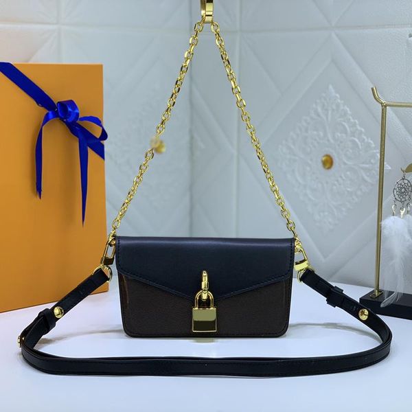 evening bags luxury 2021 autumn winter women's classic leather metal chain lock single shoulder bag
evening bags luxury 2021 autumn winter women's classic leather metal chain lock single shoulder bag