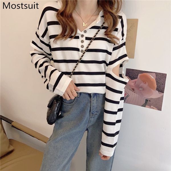 hollow out knitted pullover sweater women full sleeve buttons casual fashion solid loose female jumpers femme 210514, White;black
hollow out knitted pullover sweater women full sleeve buttons casual fashion solid loose female jumpers femme 210514, White;black