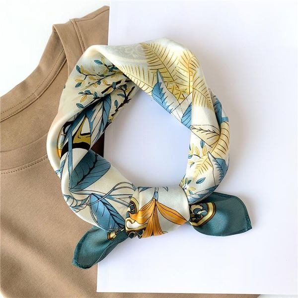 scarves 100% silk scarf hairband women bandana small square elegant floral neckerchief female foulard 2021, Blue;gray
scarves 100% silk scarf hairband women bandana small square elegant floral neckerchief female foulard 2021, Blue;gray