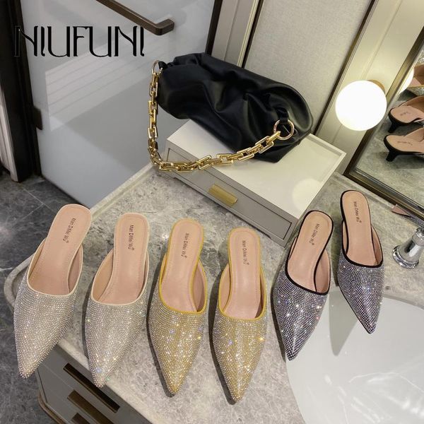 pointed small colored diamond transparent ladies half drag sandals shiny low-heeled slippers banquet women's shoes, Black
pointed small colored diamond transparent ladies half drag sandals shiny low-heeled slippers banquet women's shoes, Black
