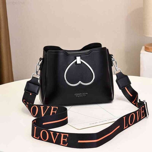hand bag texture 2021 fashion net red bucket messenger women's ins portable one shoulder pu leather, Black;red
hand bag texture 2021 fashion net red bucket messenger women's ins portable one shoulder pu leather, Black;red