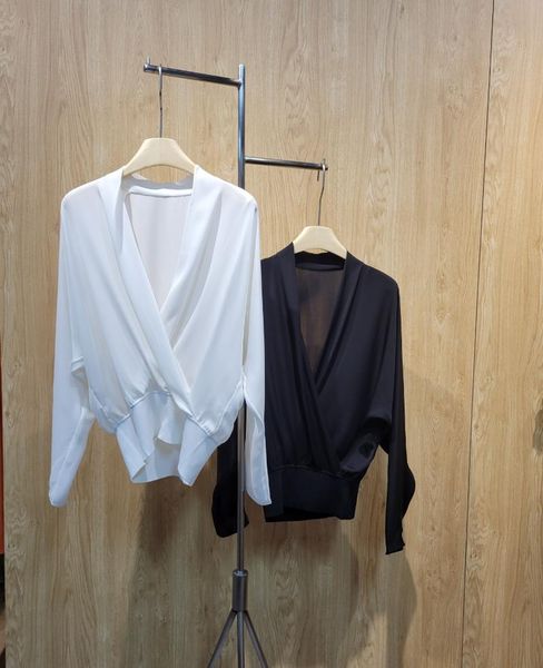 women's blouses & shirts ladies fashion 2021 long-sleeved casual solid color silk 0308, White
women's blouses & shirts ladies fashion 2021 long-sleeved casual solid color silk 0308, White
