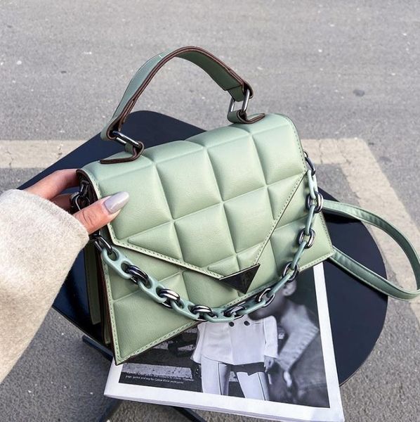 autumn/winter style trendy fashion texture rhombus chain bags shoulder bag luxury handbag
autumn/winter style trendy fashion texture rhombus chain bags shoulder bag luxury handbag