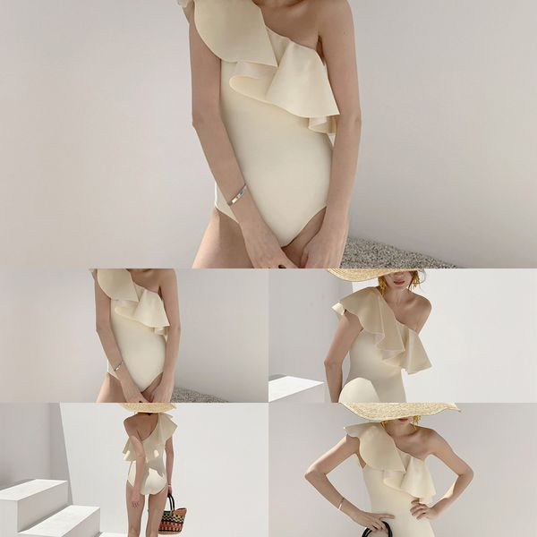 ruffle south korea's new solid bikini big cover belly show thin conservative piece one shoulder swimming suit2021, White;black
ruffle south korea's new solid bikini big cover belly show thin conservative piece one shoulder swimming suit2021, White;black