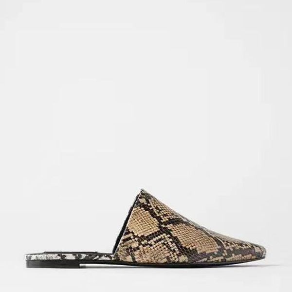 women shoes lady mules slide indoor sliders female flat pointed toe snake print for ladies slippers, Black
women shoes lady mules slide indoor sliders female flat pointed toe snake print for ladies slippers, Black