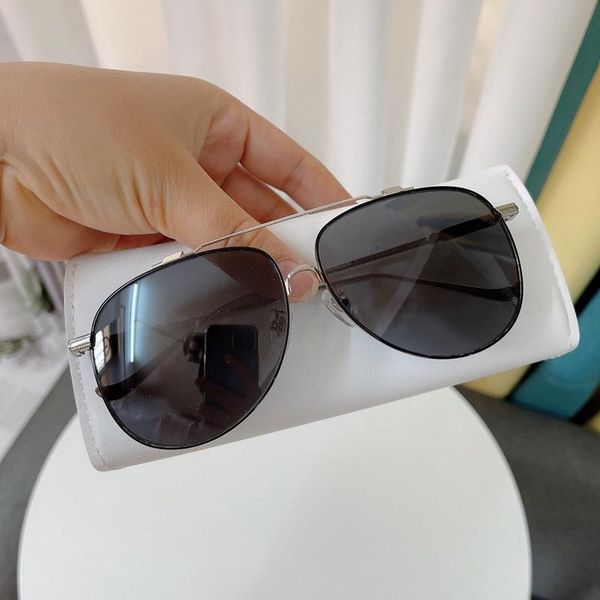 sunglasses classic big frame metal women's gbensemun silver reflective lens fashion men's glasses, White;black
sunglasses classic big frame metal women's gbensemun silver reflective lens fashion men's glasses, White;black