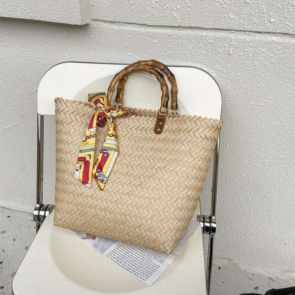 straw woven hand-held women's bag 2021 summer personalized slub trend fashionable straw
straw woven hand-held women's bag 2021 summer personalized slub trend fashionable straw