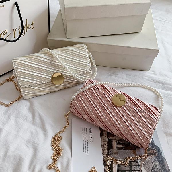 small bag women's 2021 fashion texture versatile pearl chain single shoulder square bags
small bag women's 2021 fashion texture versatile pearl chain single shoulder square bags