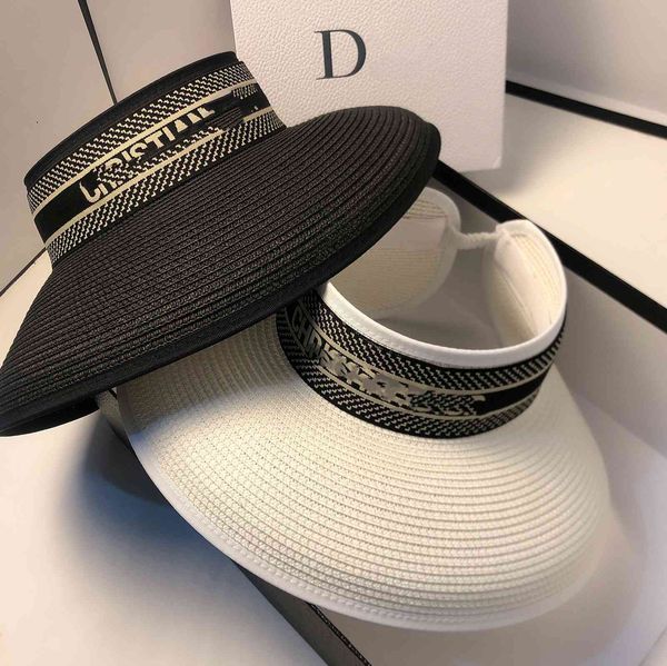 summer children's outdoor vacation big eaves fashion simple old flower letter sun hat, Black;white
summer children's outdoor vacation big eaves fashion simple old flower letter sun hat, Black;white