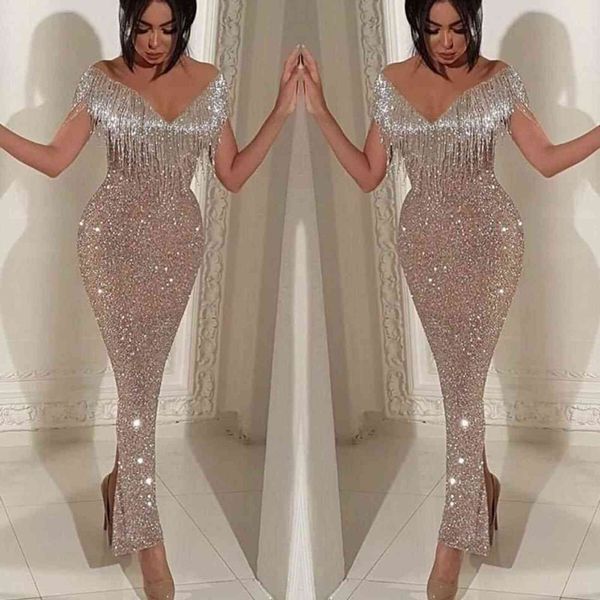 luxury evening dress tassel hip, Black;gray
luxury evening dress tassel hip, Black;gray