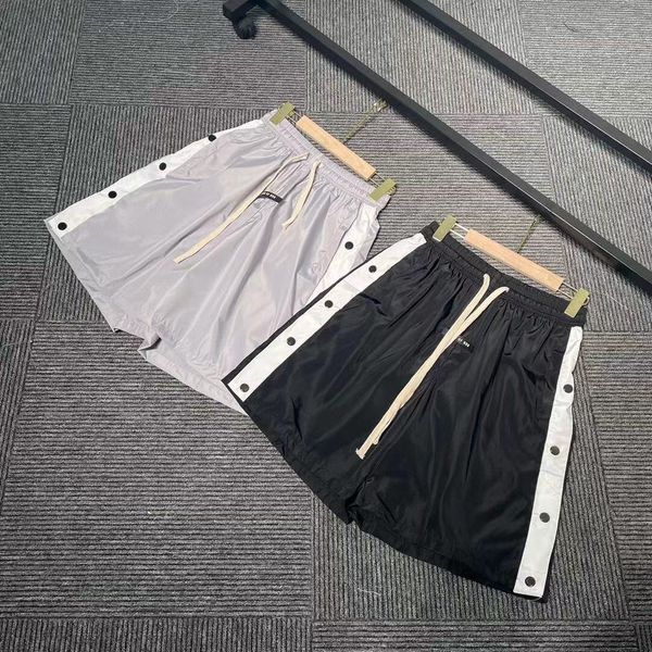 21ss designer shorts summer season breasted casual pant men and women high street oversized loose short pants buttons design, White;black
21ss designer shorts summer season breasted casual pant men and women high street oversized loose short pants buttons design, White;black