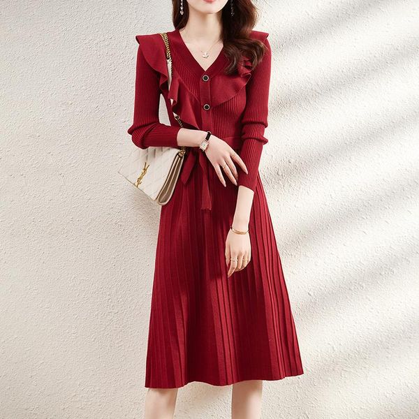 casual dresses elegant women v neck ruffles sweater dress autumn winter long sleeve knitted button red midi pleated with belt, Black;gray
casual dresses elegant women v neck ruffles sweater dress autumn winter long sleeve knitted button red midi pleated with belt, Black;gray