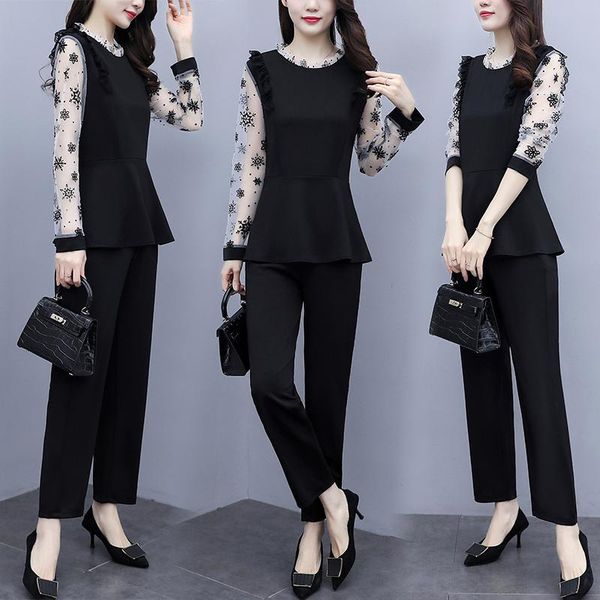women's tracksuits 2021 spring lace pastchwork two piece set and pants pastel ensemble femme deux pieces chic year-old female costume, Gray
women's tracksuits 2021 spring lace pastchwork two piece set and pants pastel ensemble femme deux pieces chic year-old female costume, Gray