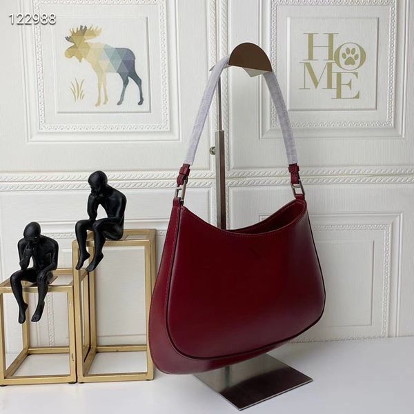 solid color shoulder bag with high texture fashion designer retro style women's hadbag classic silhouette bags
solid color shoulder bag with high texture fashion designer retro style women's hadbag classic silhouette bags