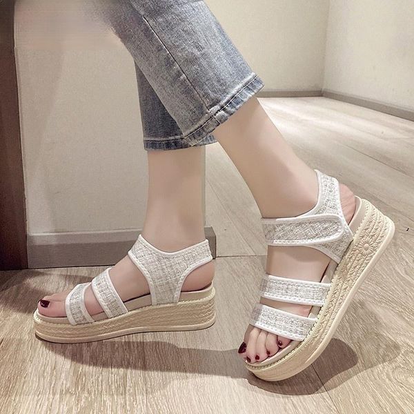 sandals 2021 trends summer flat british wind embroidery thick-soled casual roman fragrance designer shoes star, Black
sandals 2021 trends summer flat british wind embroidery thick-soled casual roman fragrance designer shoes star, Black