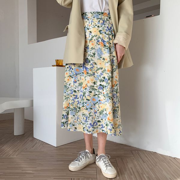 skirt 2021 spring waist floral print a-line fashion women chiffon long skirt faldas jupe femme saia, Black
skirt 2021 spring waist floral print a-line fashion women chiffon long skirt faldas jupe femme saia, Black