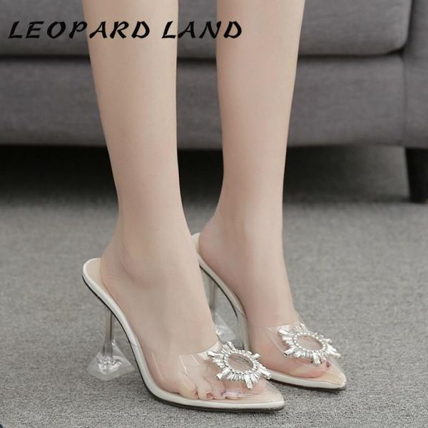2021 summer fashion sun flower transparent crystal heel women's shoes large size shallow mouth high sandals zl, Black
2021 summer fashion sun flower transparent crystal heel women's shoes large size shallow mouth high sandals zl, Black