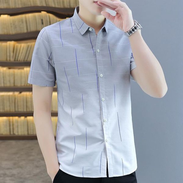 good quality men square collar business shirt cardigan gradual change lattice personality small fresh loose short sleeve casual men's s, White;black
good quality men square collar business shirt cardigan gradual change lattice personality small fresh loose short sleeve casual men's s, White;black