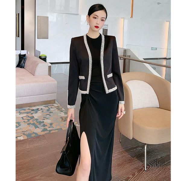 women's trench coats 2021 autumn heavy-duty beading french small fragrance suit short coat gorgeous thin and versatile, Tan;black
women's trench coats 2021 autumn heavy-duty beading french small fragrance suit short coat gorgeous thin and versatile, Tan;black